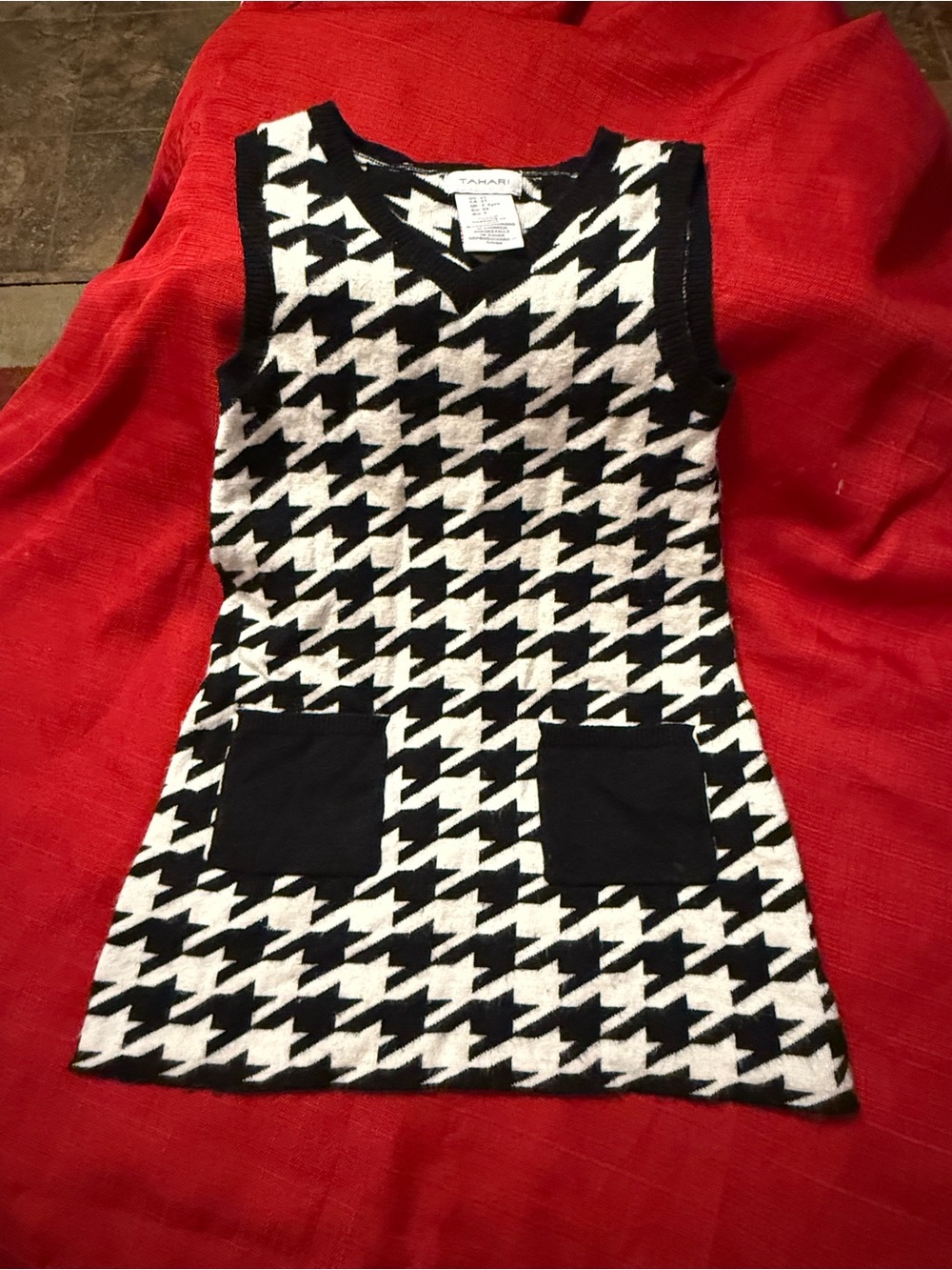 Black & White Houndstooth Knit Dress for Girls -3T